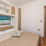 Lägenhet 2 Bedroom Awesome In *